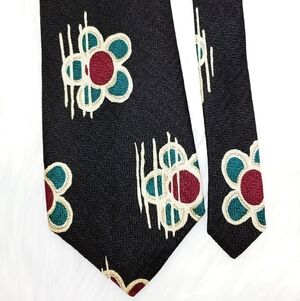 Perry Ellis Floral Italian Silk Tie 56